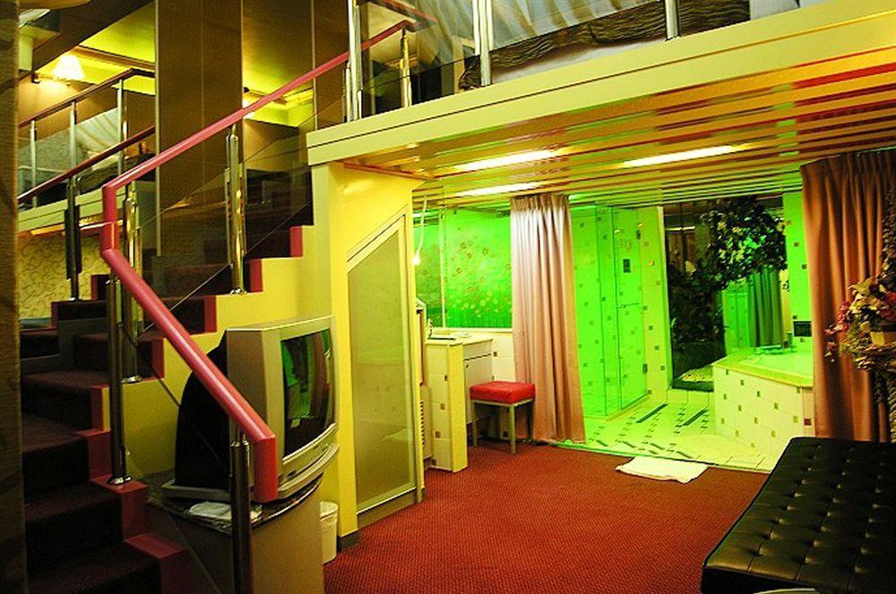 The We Hotel ไทเป ภายนอก รูปภาพ